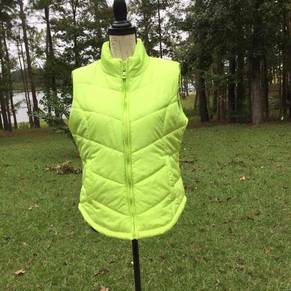 Aeropostale Puffer Vest Neon Green Size 